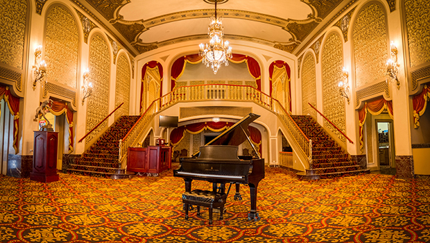 orpheumlobby-888180e16c