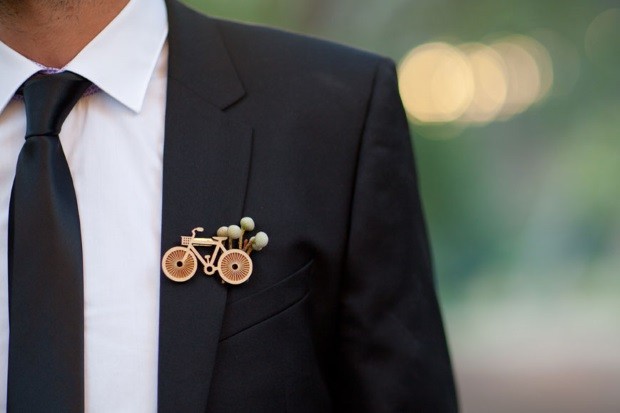 bronze_bicycle_wedding_boutonniere