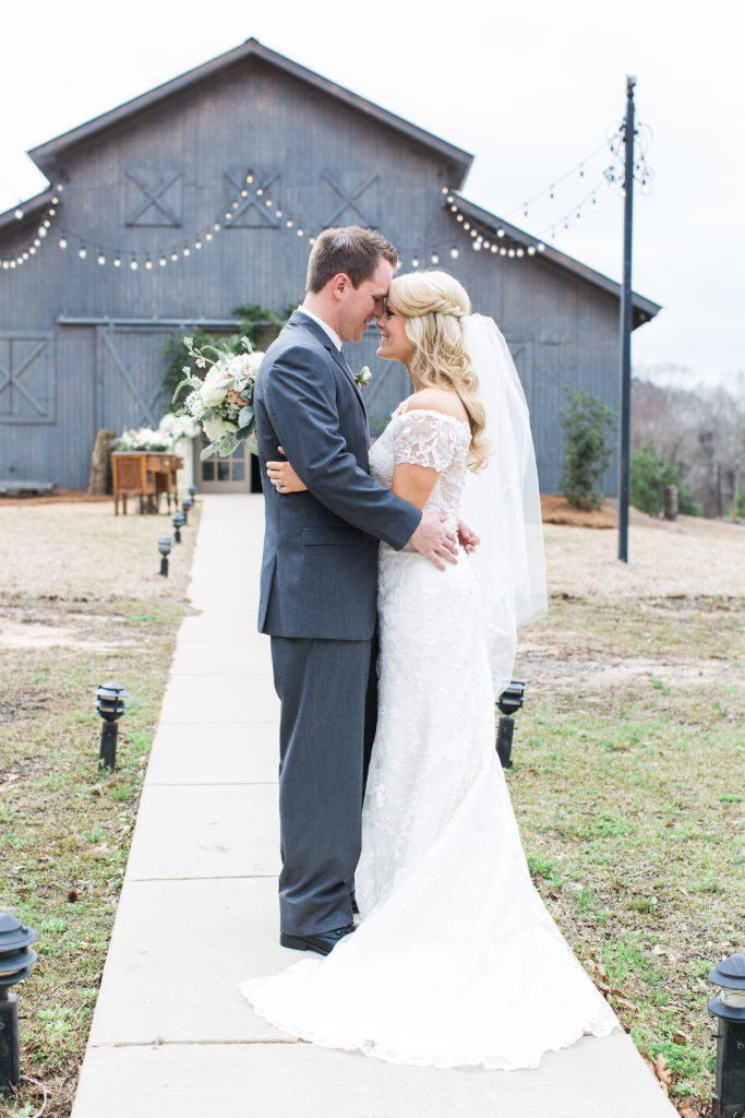 emily-stacy-chuck-holmes_lvallas-photog-15