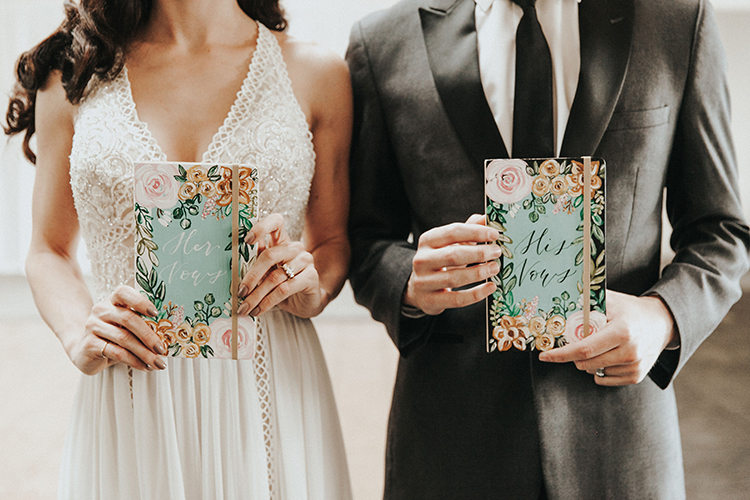 Floral Wedding Vow Books | photo by Deltalow | featured on I Do Y'all