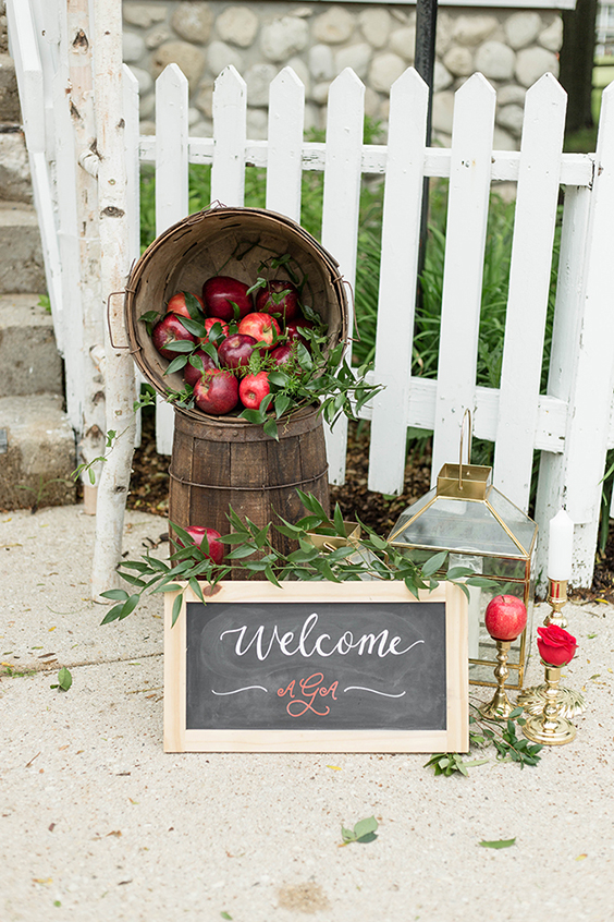 Apple Wedding Decor | photo by Meghan McCarthy Photography | featured on I Do Y'all