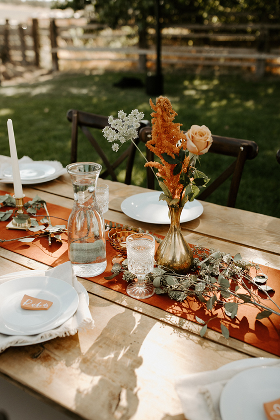 10 Rustic Wedding Decor Ideas for Your Reception Tables