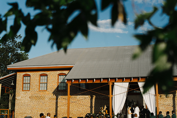 Wedding at Industrial Wedding Venue | photo by Staci Lewis Photography | featured on I Do Y'all