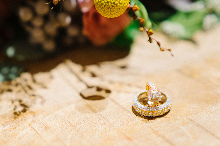 Rold Halo Engagement & Wedding Ring | photo by Staci Lewis Photography | featured on I Do Y'all