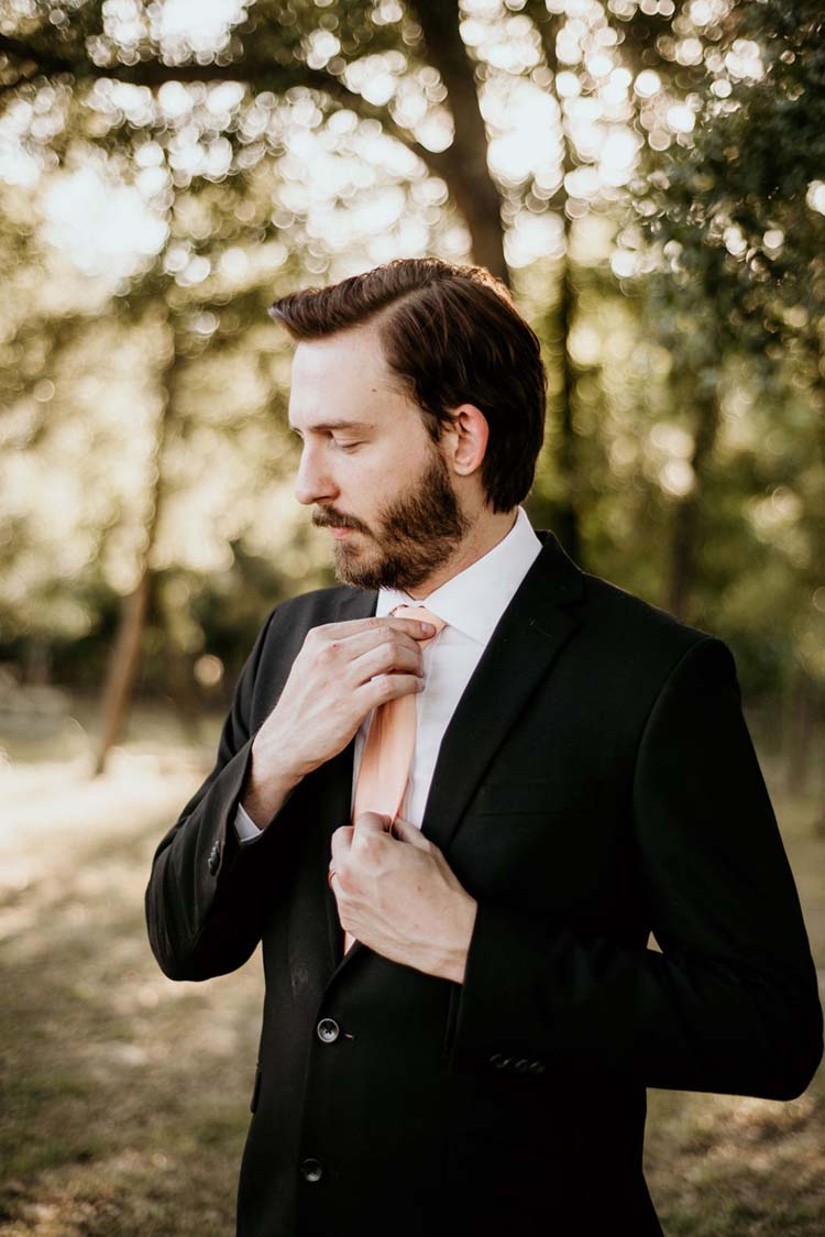 Classic Groom Look with Peach Tie | photo by Shelbi Ann Imagery | featured on I Do Y'all