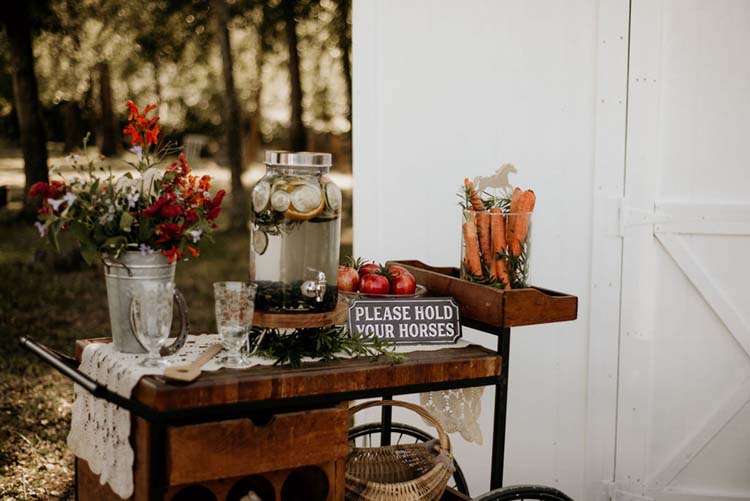 Horse Decor Details at Boho Ranch Wedding | photo by Shelbi Ann Imagery | featured on I Do Y'all