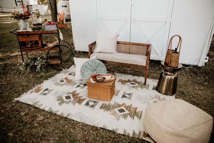 Boho Ranch Wedding Vintage Lounge Area | photo by Shelbi Ann Imagery | featured on I Do Y'all