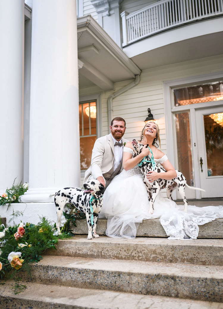 Wedding Photos with Dalmatians | photo by Radiant Photography by Sydney Danielle