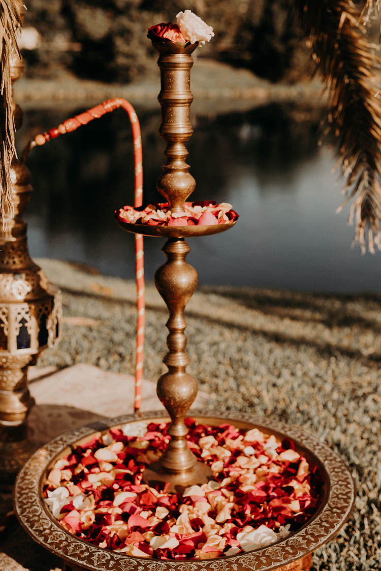 Hookah at Weddings | photo by Boote Photography Studio