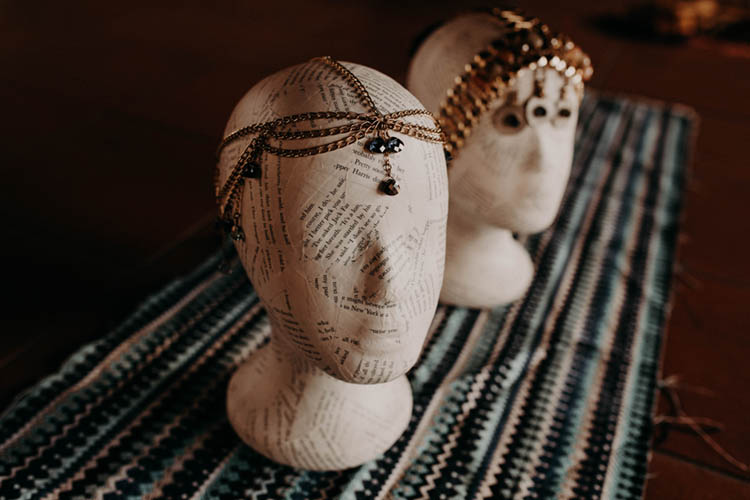 Gold Head Piece for Wedding Moroccan Style | photo by Boote Photography Studio